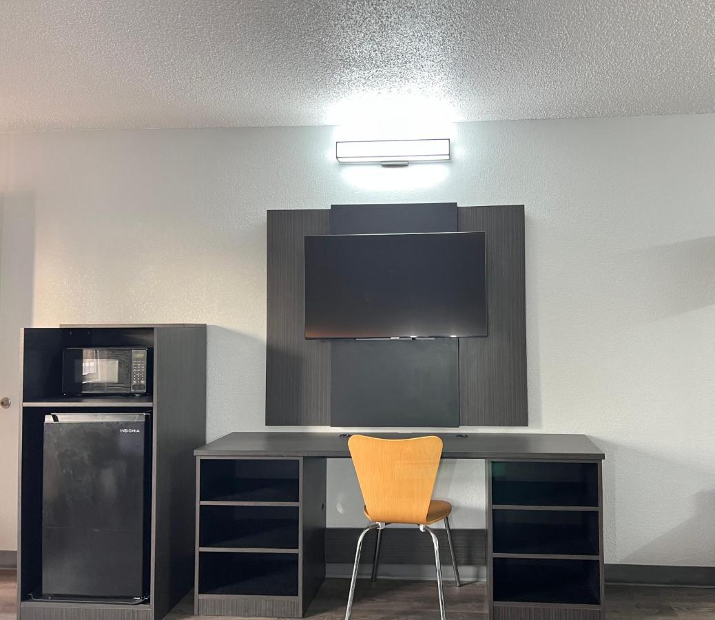 Motel 6-Middleburg Heights, Oh - Cleveland 외부 사진