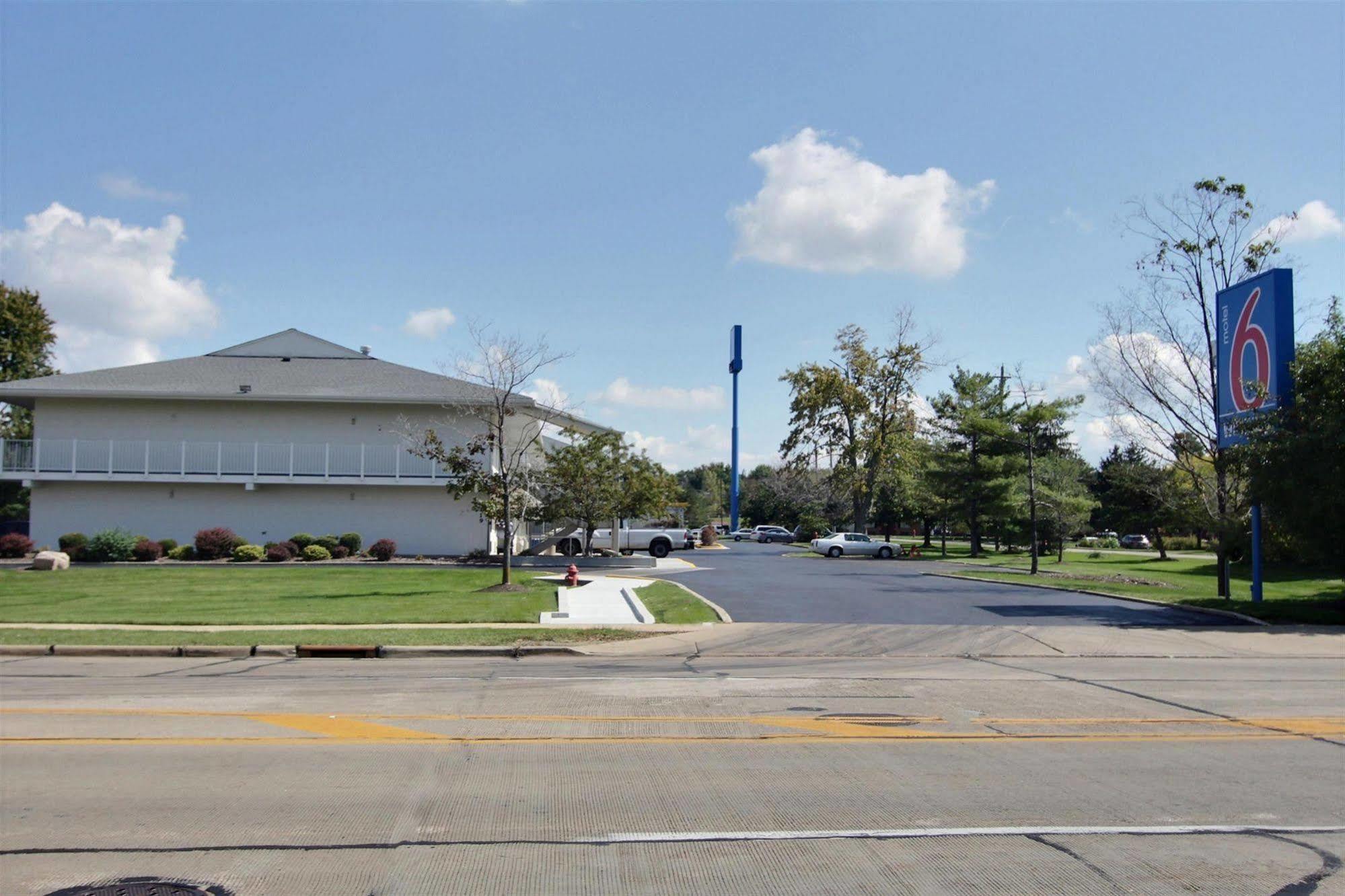 Motel 6-Middleburg Heights, Oh - Cleveland 외부 사진