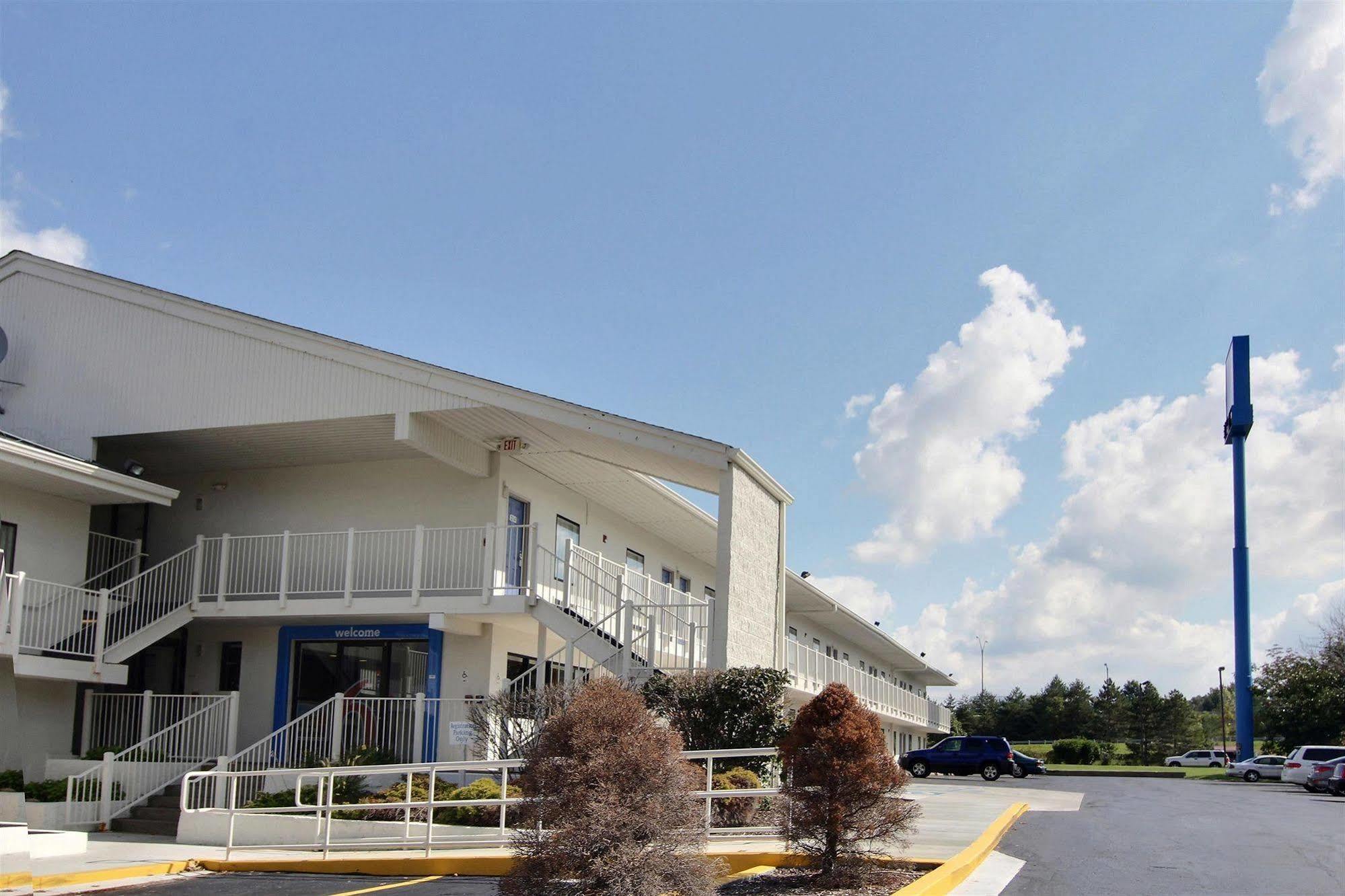 Motel 6-Middleburg Heights, Oh - Cleveland 외부 사진