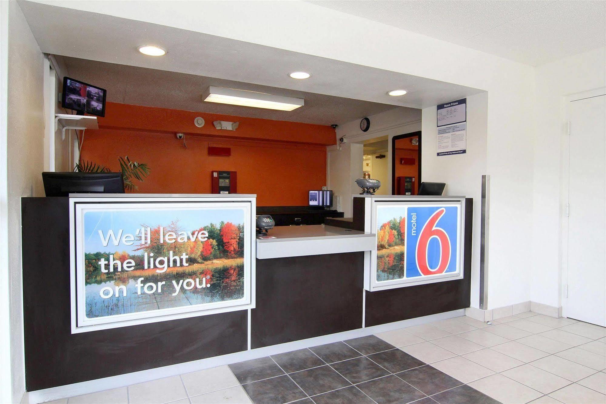 Motel 6-Middleburg Heights, Oh - Cleveland 외부 사진