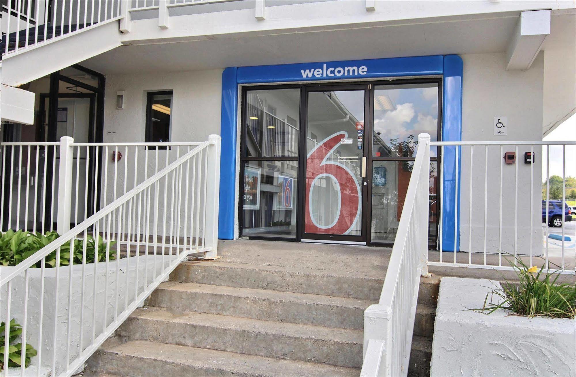 Motel 6-Middleburg Heights, Oh - Cleveland 외부 사진
